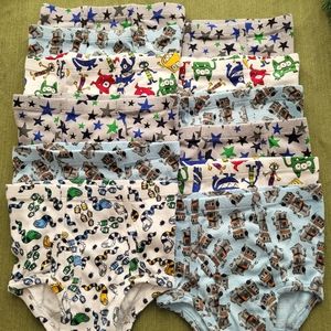 Hanna Andersson EUC+ boys unders size 120-130